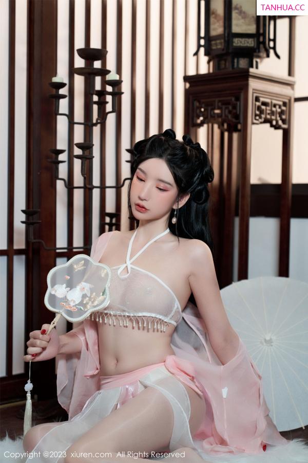 周于希dummy  [XiuRen]高清写真图 2023.02.03 No.6217 周于希Sally 古装美臀第10张图片